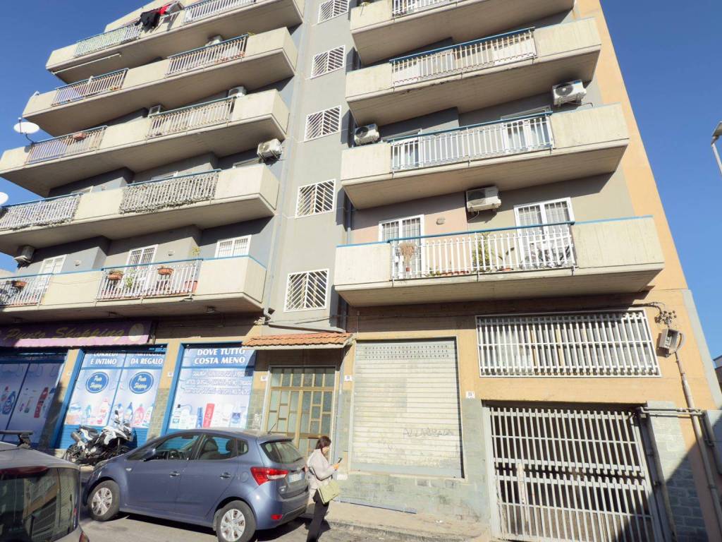 Appartamento a Catania in Via Pidatella - Foto 3