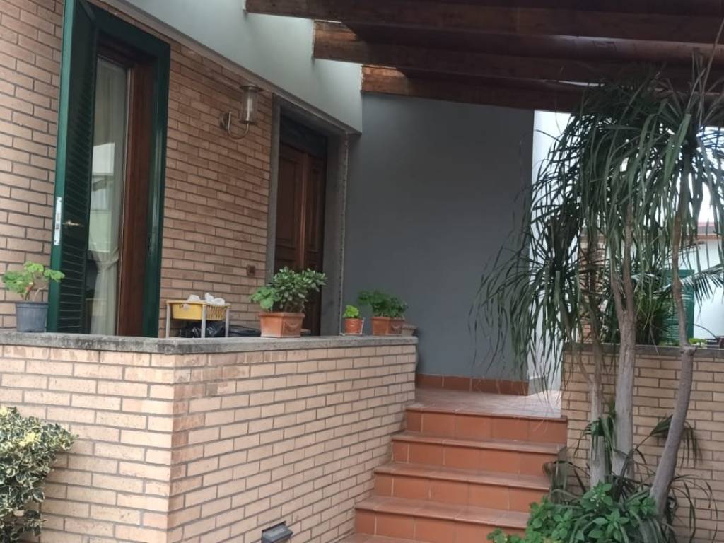 Villa a Cardito in Via Bernardo Cavallino - Foto 2