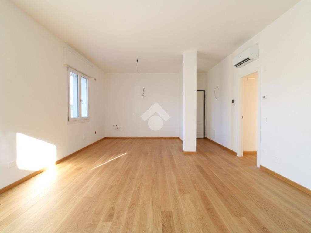 Villa a Vicenza in Via San Desiderio, 5 - Foto 4