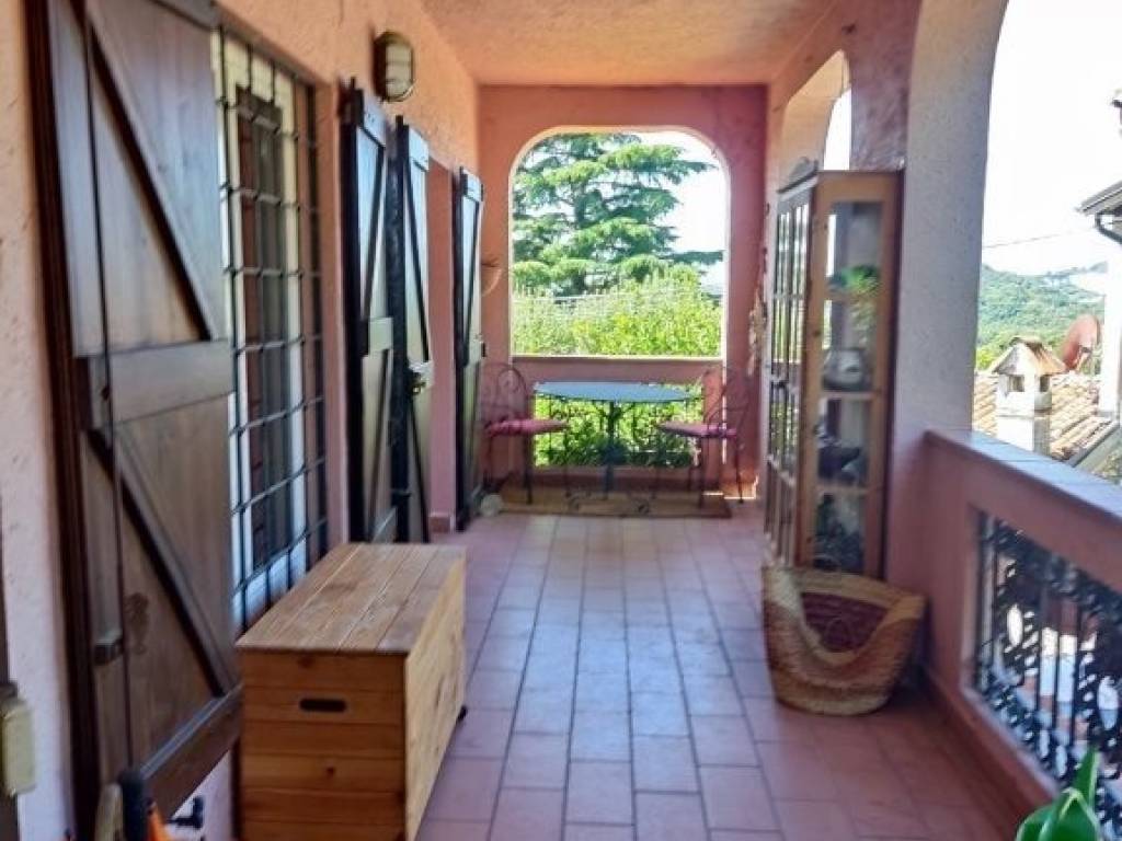 Appartamento a Cittiglio in Via Cascine - Foto 4