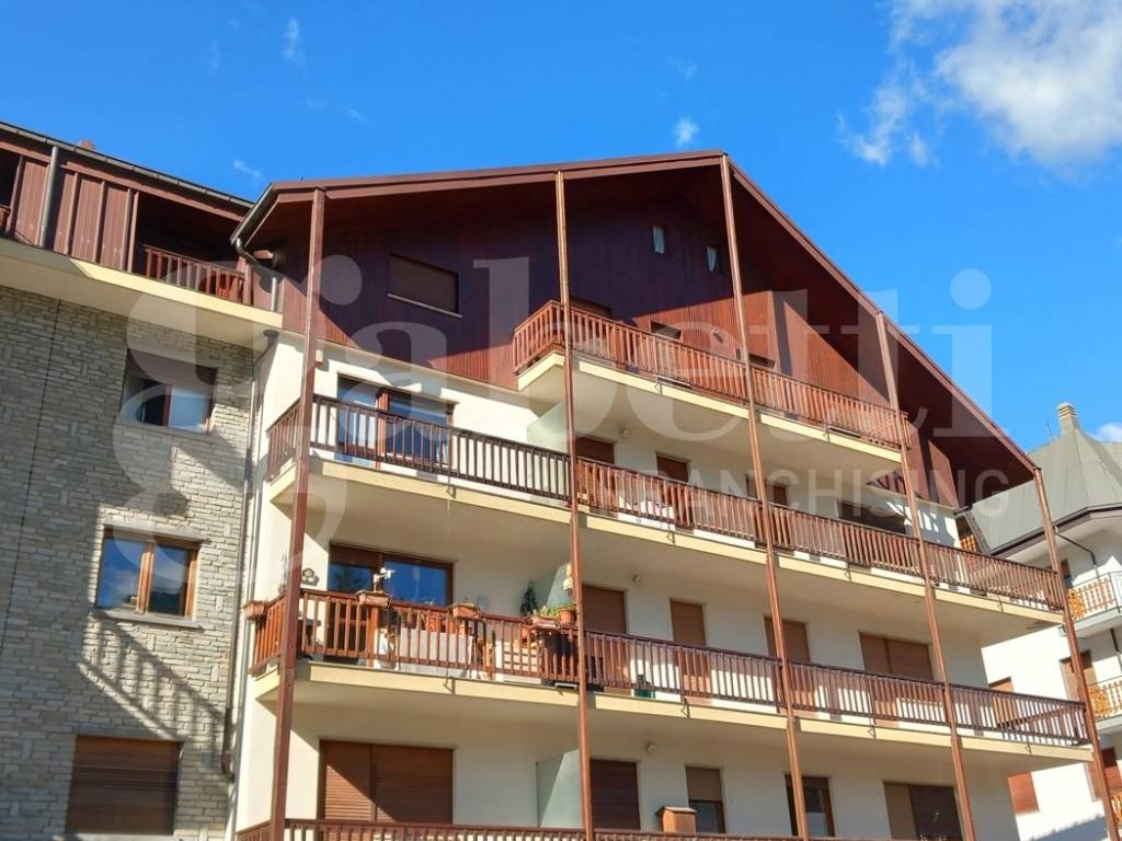 Appartamento a Bardonecchia in Via Einaudi, 21 A - Foto 3