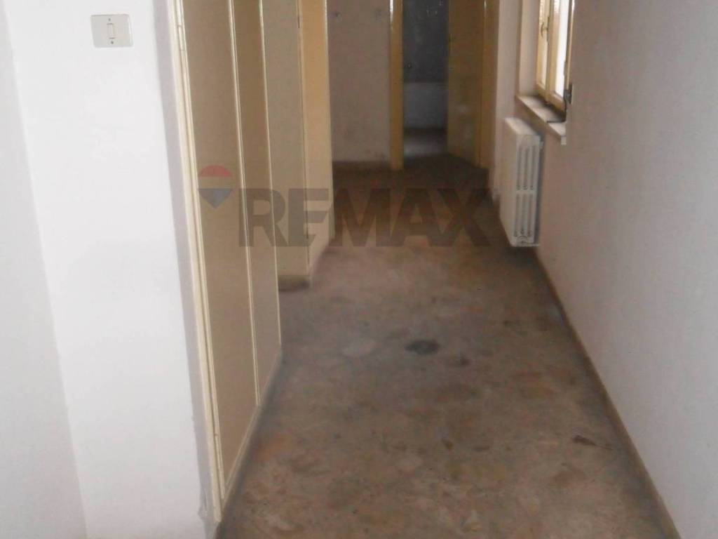 Appartamento a Caltanissetta in Corso Vittorio Emanuele, 109 - Foto 4