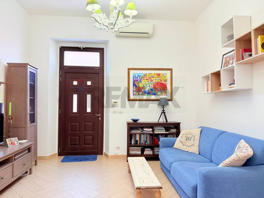 Casa indipendente a Mascali in Via Carlino - Foto 3