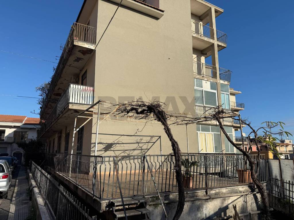 Appartamento a Riposto in Via A. Volta - Foto 2