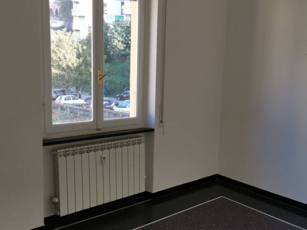 Appartamento a Recco in Via Gerolamo Speroni - Foto 3