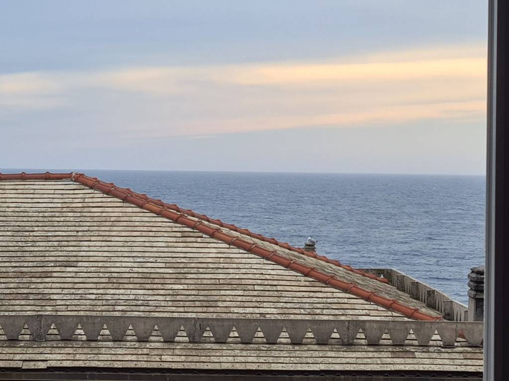 Appartamento a Camogli in Via Lorenzo Bozzo, 30 - Foto 2