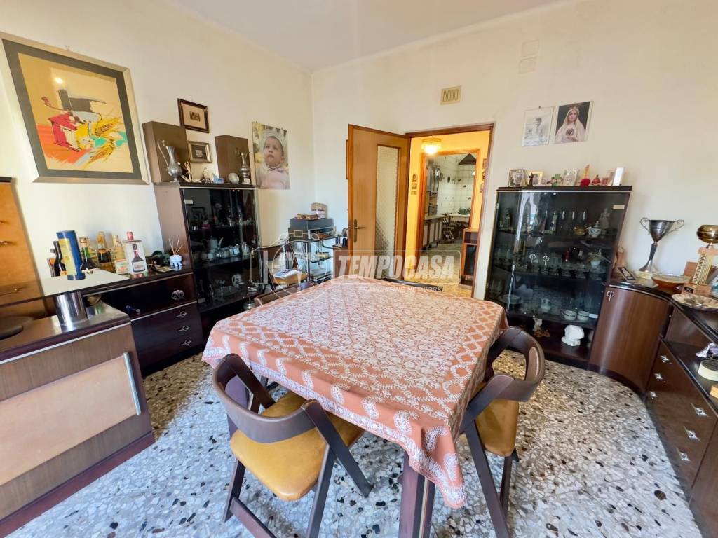 Appartamento a Valenzano in Via LEONARDO DA VINCI 1 - Foto 4