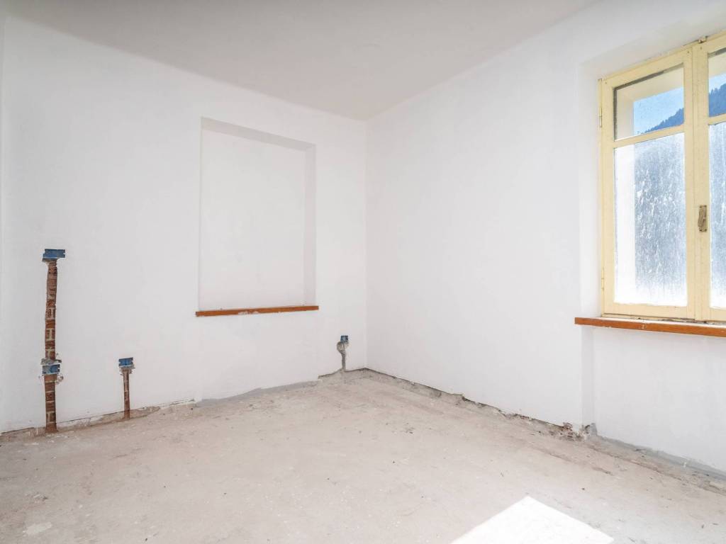 Casa indipendente a Prazzo in via Nazionale, 2 - Foto 5