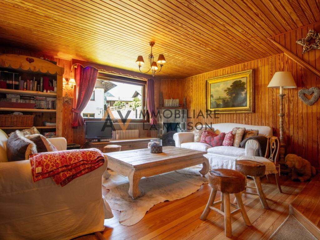 Appartamento a Ayas in Chemin des Barmes, 7 - Foto 2