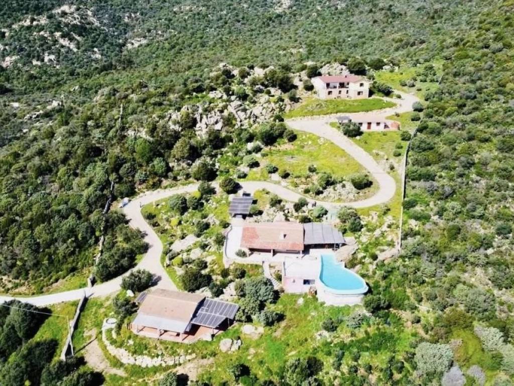 Rustico / casale a Arzachena - Foto 2