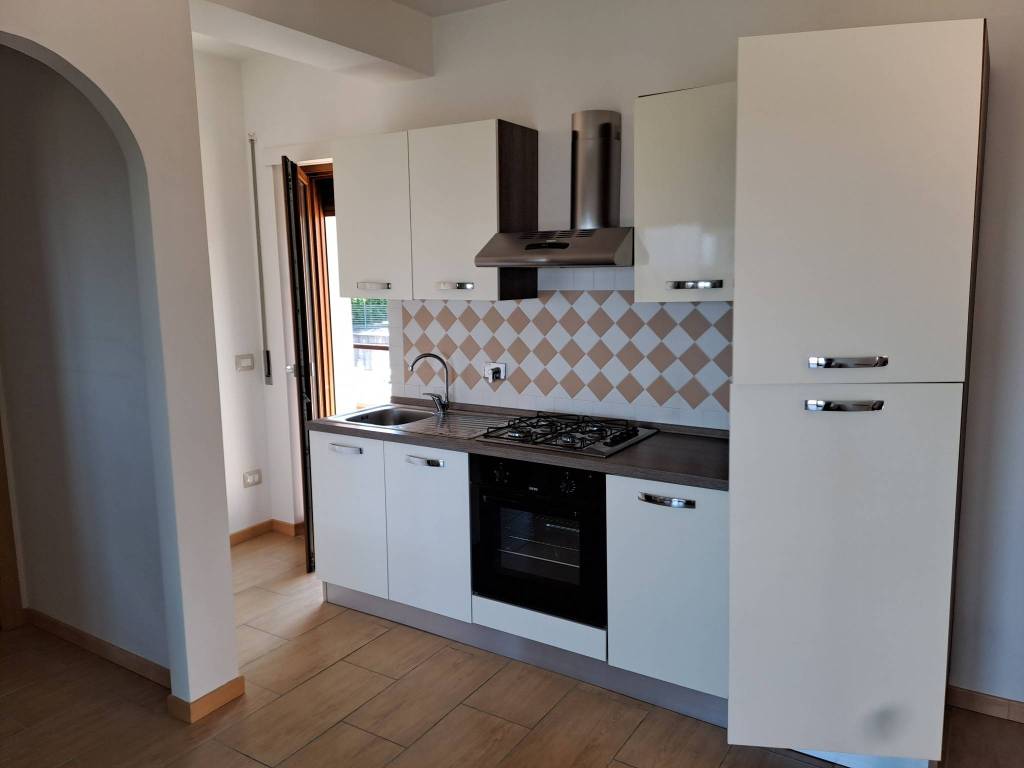 Appartamento a Campagnano di roma in Via dei Cavolelli, 4 - Foto 2