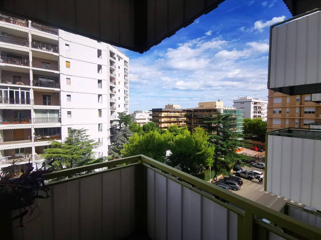 Appartamento a Bari in Via Guido Dorso - Foto 5