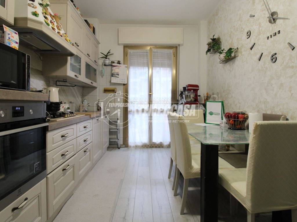 Appartamento a Reggio emilia in Via Vincenzi - Foto 5