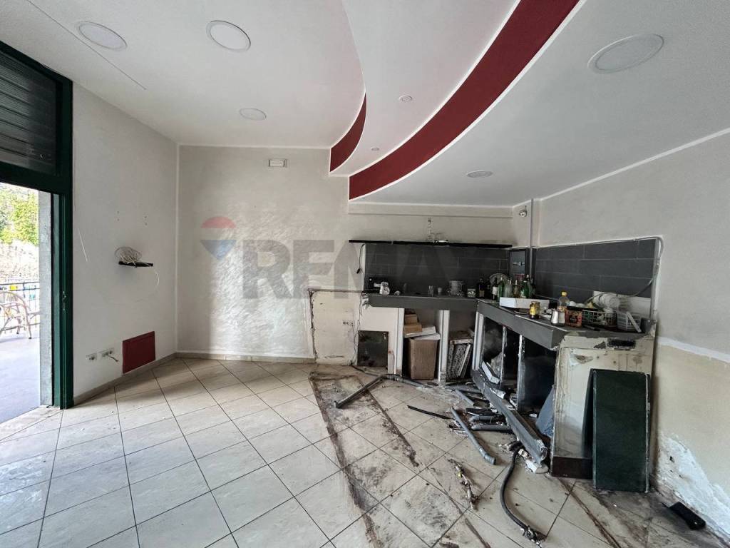 Immobile a Salerno in Piazza Onofrio Coppola, 6 - Foto 2