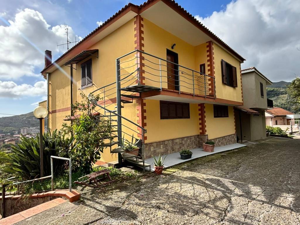 Appartamento a Salerno in Via Partecipazione, 1 - Foto 3