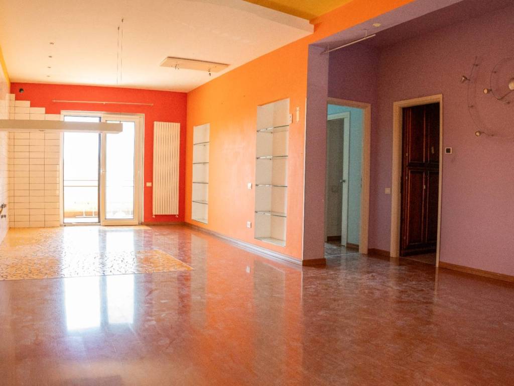 Appartamento a Salerno in Via Partecipazione, 1 - Foto 4