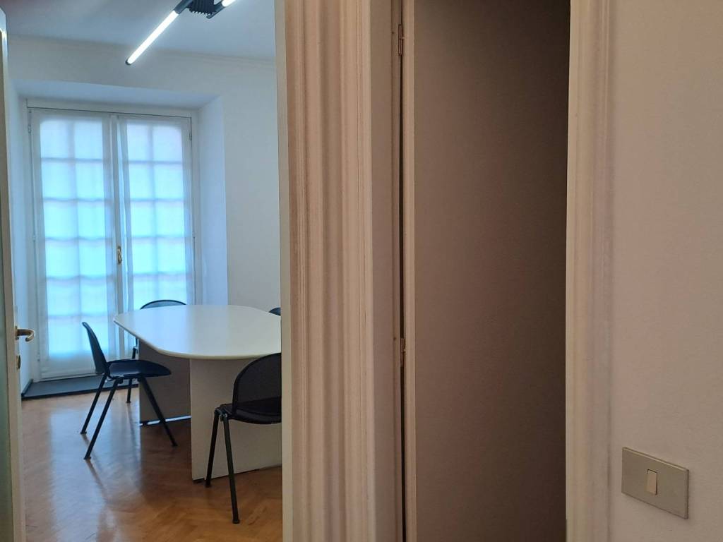 Appartamento a Genova in Via Sestri, 37 - Foto 3