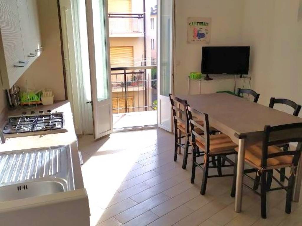 Appartamento a Spotorno in Piazza Serrati - Foto 2