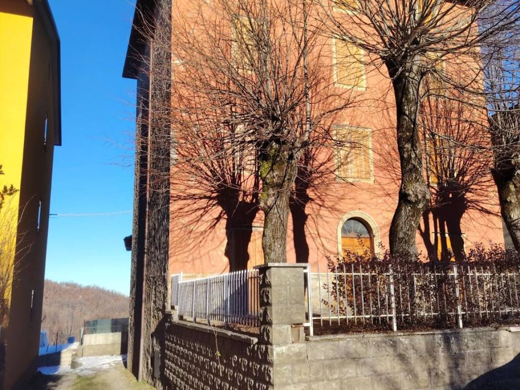 Rustico / casale a San benedetto val di sambro in Piazza Madonna della Neve, 10 - Foto 2