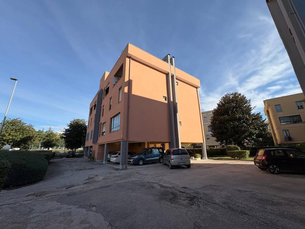 Appartamento a Aprilia in Via Aldo Moro - Foto 2