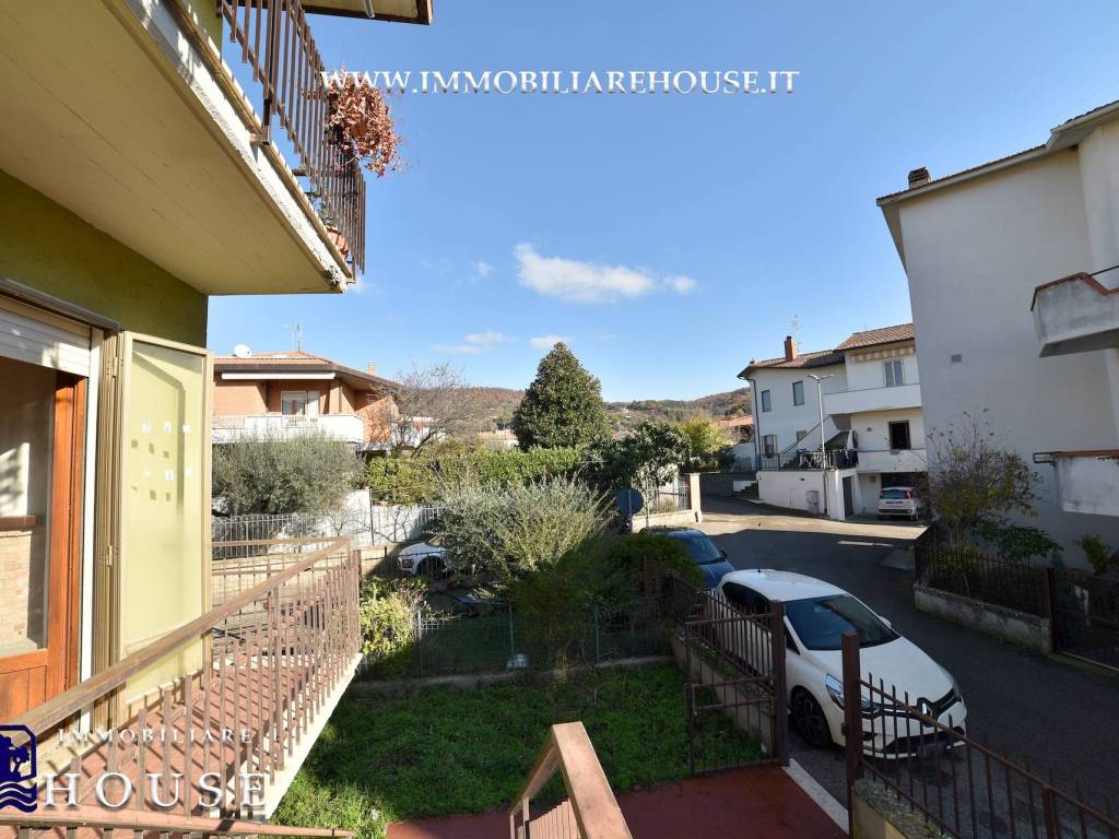 Appartamento a Bolsena in Via Eugenio Curiel, 16 - Foto 4