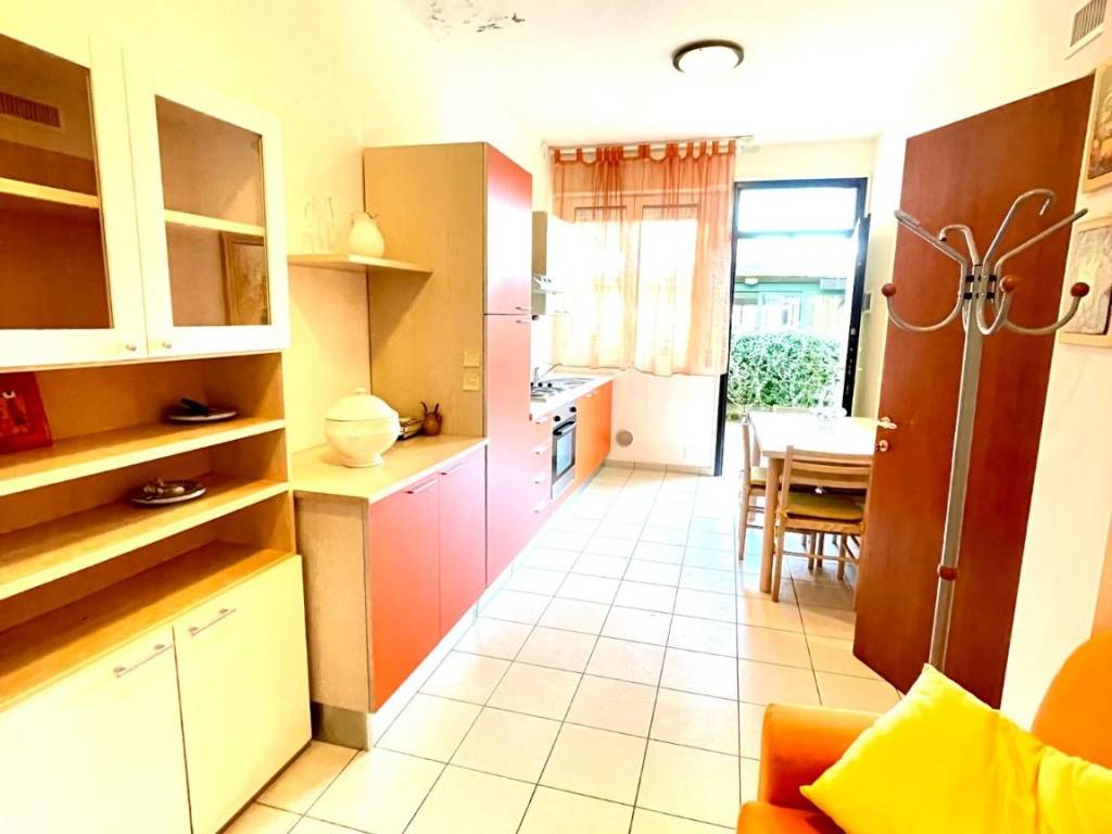 Appartamento a Comacchio in Viale dei Castagni, 26 - Foto 4