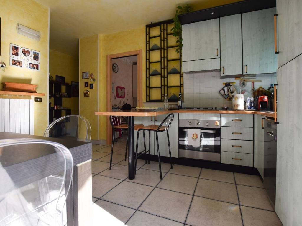 Appartamento a Comunanza in Via Aldo Moro - Foto 5