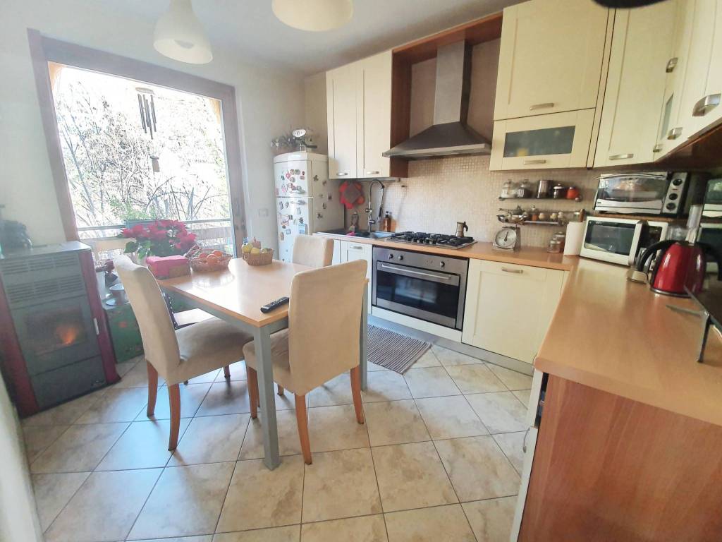 Appartamento a Saint-vincent in Via Monsignor Alliod, 32 - Foto 5