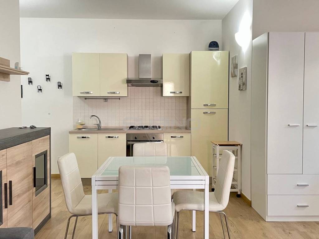 Appartamento a Siracusa in CARLO FORLANINI - Foto 4