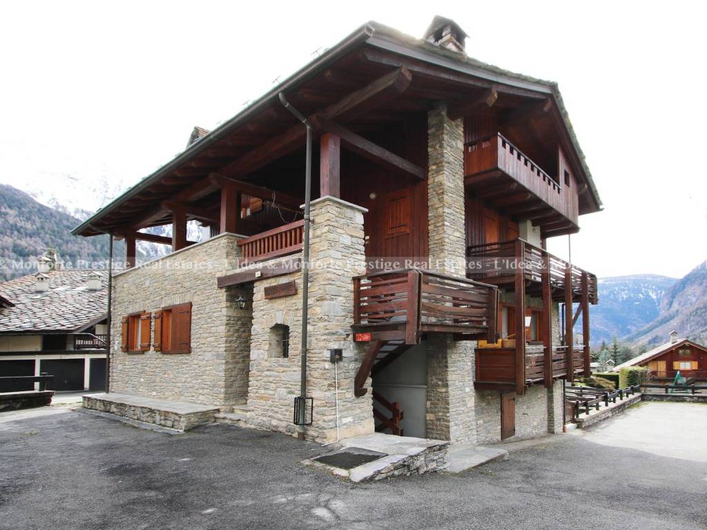 Appartamento a Courmayeur in Vicolo Dolonne - Foto 5