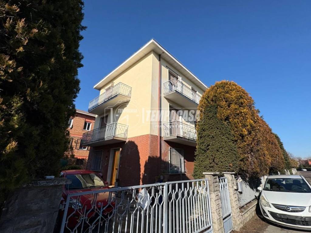 Palazzo / stabile a Mirandola in Via Tagliate 5 - Foto 2
