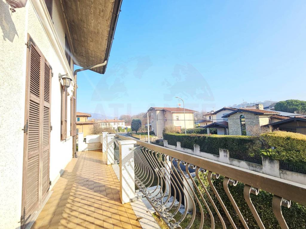 Villa a Passirano in Via Cesare battisti - Foto 4