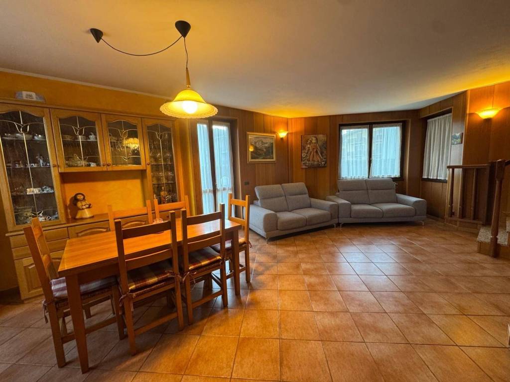 Villa a Rovetta in VIA EUGENIO MONTALE - Foto 4