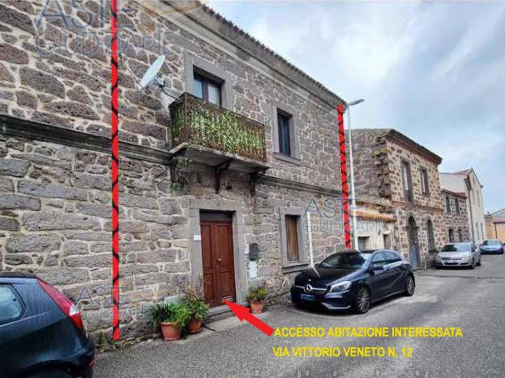 Appartamento a Abbasanta in via Vittorio Veneto - Foto 3