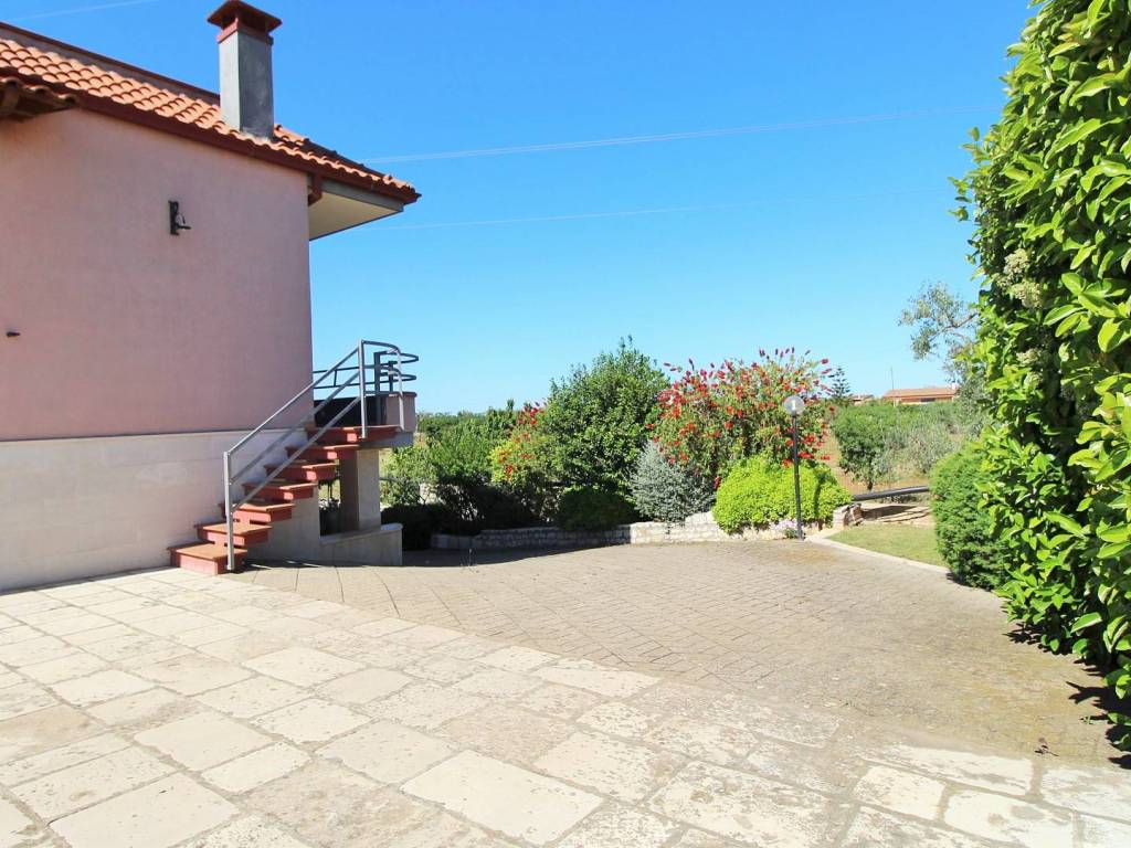 Villa a Conversano in Via Polignano, 26 - Foto 4