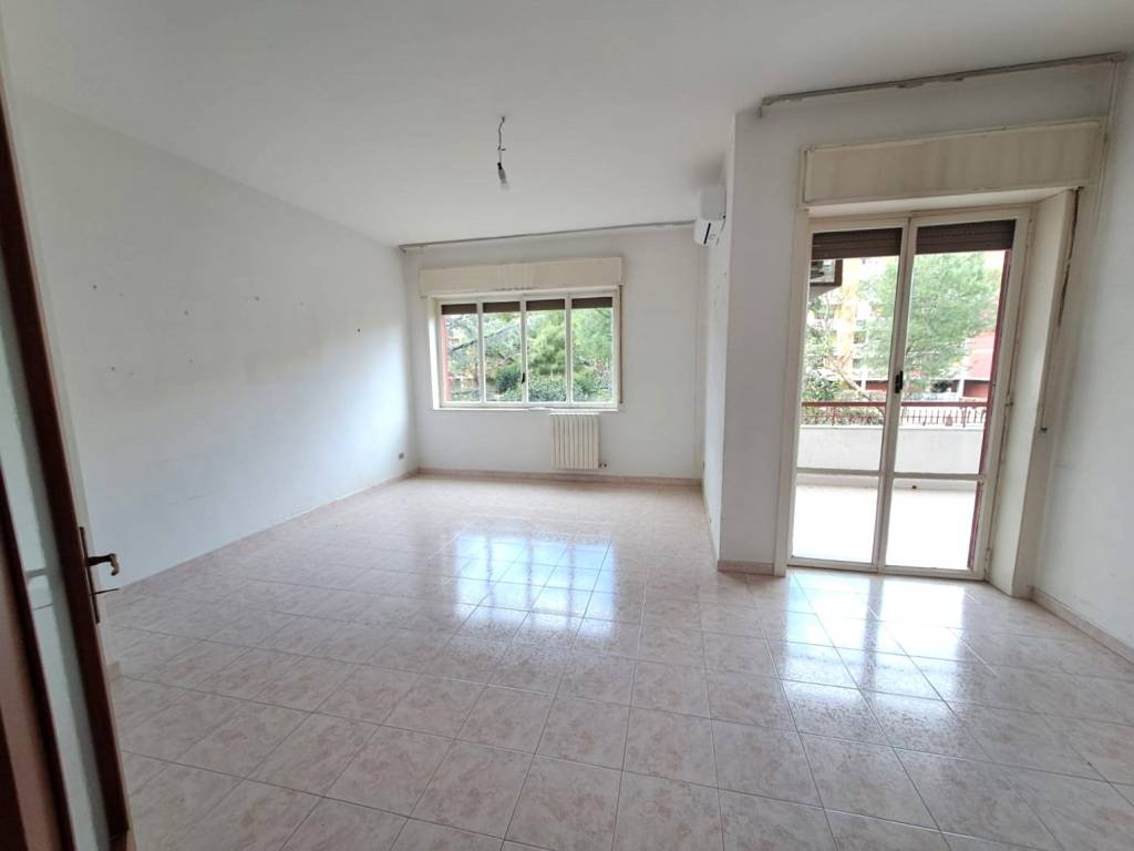 Appartamento a Triggiano in Viale Vanoni - Foto 5