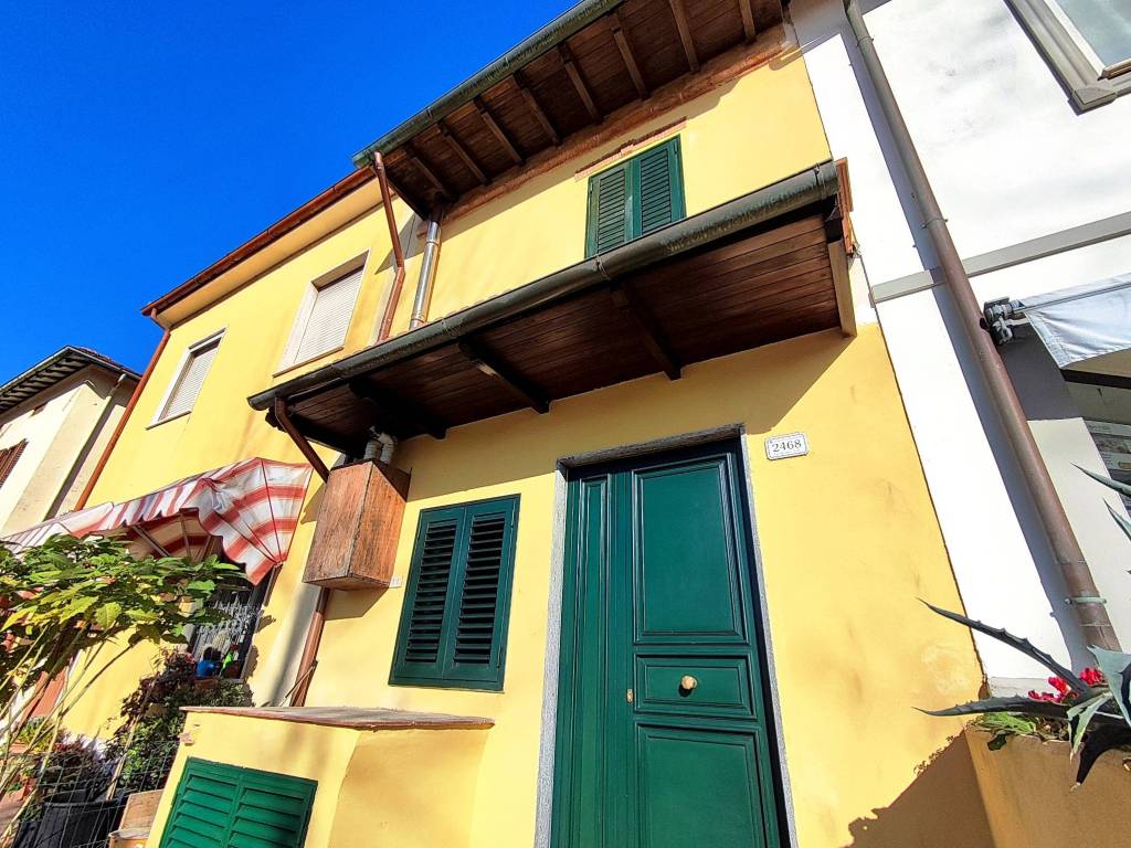 Casa indipendente a Massarosa in Strada Regionale Sarzanese Valdera, 2468 - Foto 4