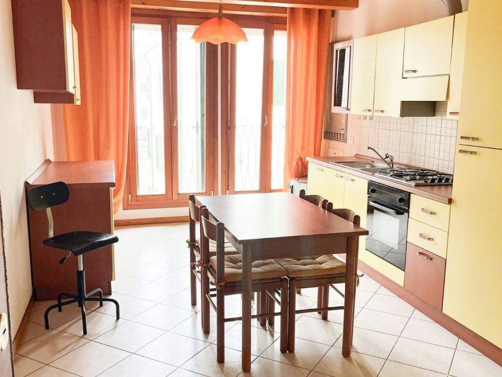 Appartamento a Adria in Piazza Camillo Benso di Cavour, 15 - Foto 3