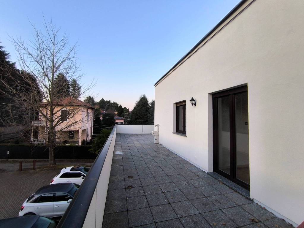 Appartamento a Carnago in Via Guglielmo Marconi, 20 - Foto 2