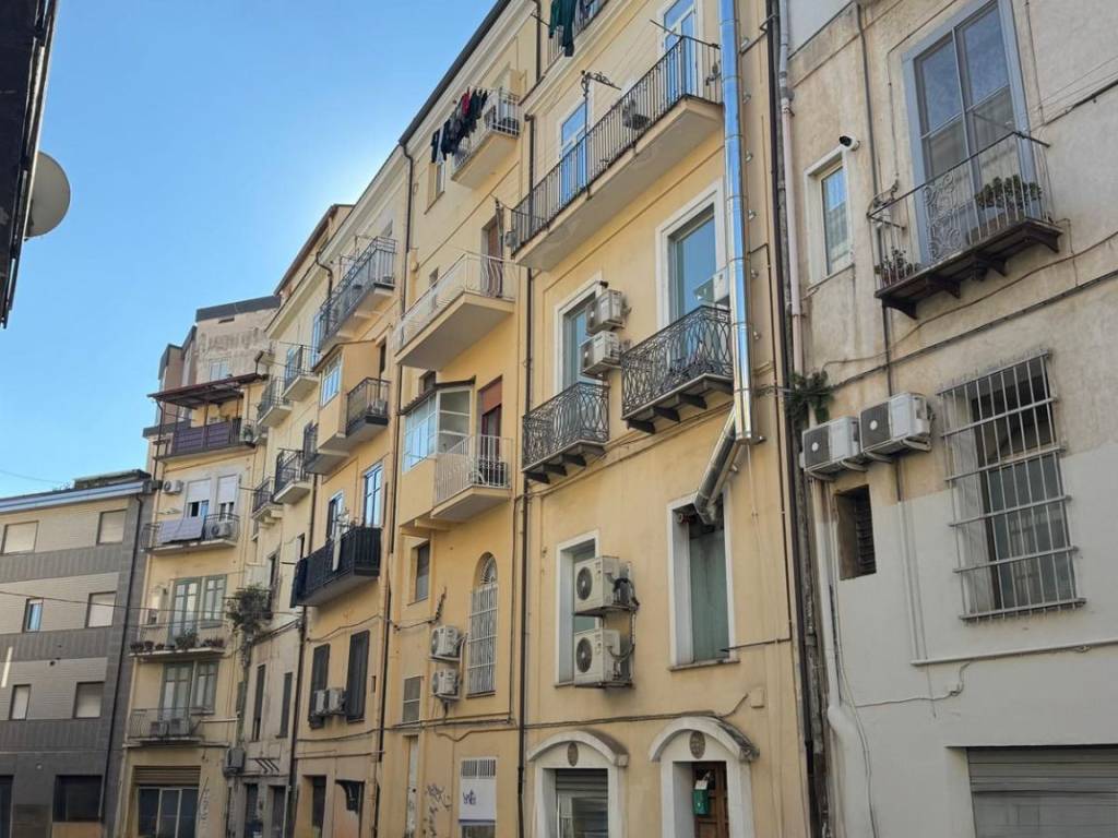 Palazzo / stabile a Lamezia terme in Via San Domenico - Foto 3