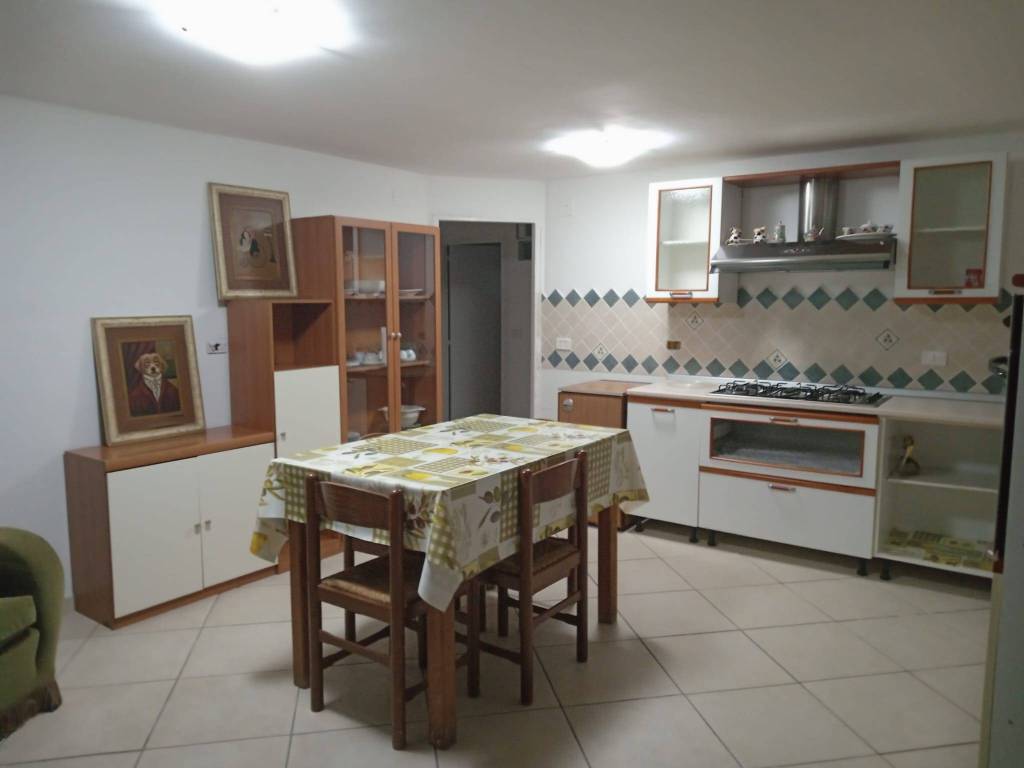 Appartamento a Paglieta in Vico 2 delle Torri - Foto 3