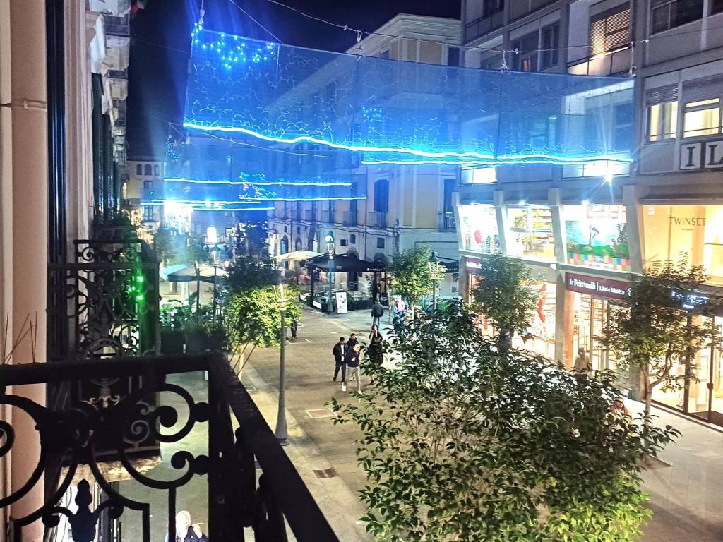 Appartamento a Salerno in Corso Vittorio Emanuele, 213 - Foto 3