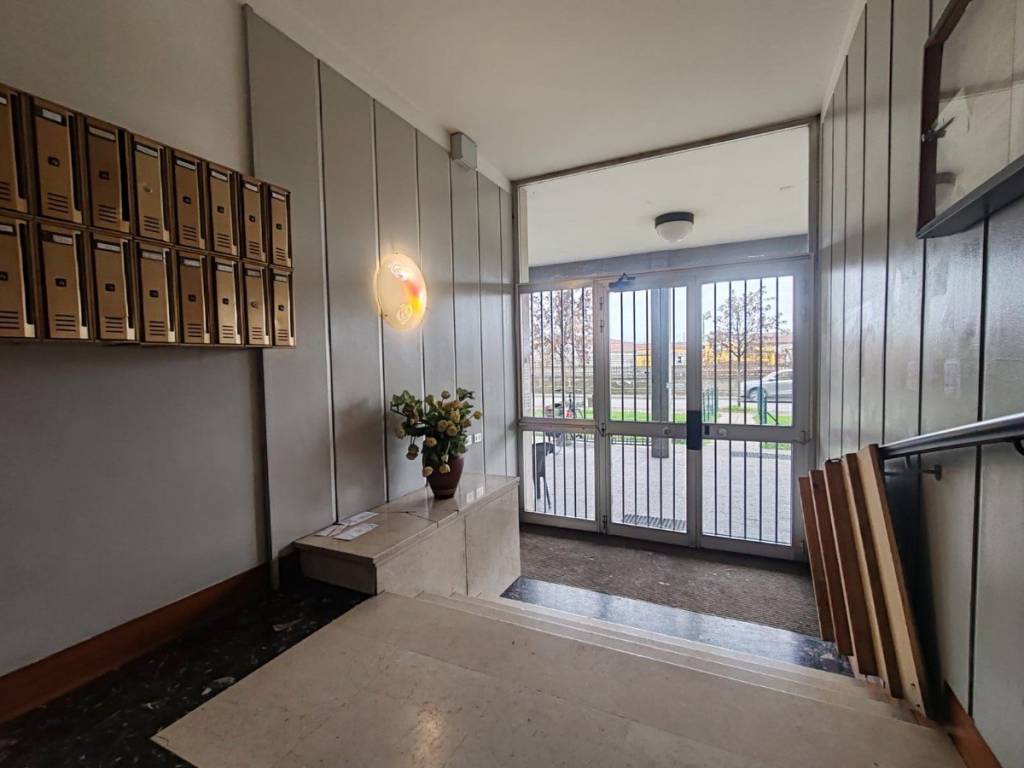 Appartamento a Reggio emilia in Via Giuseppe Turri, 27 - Foto 2