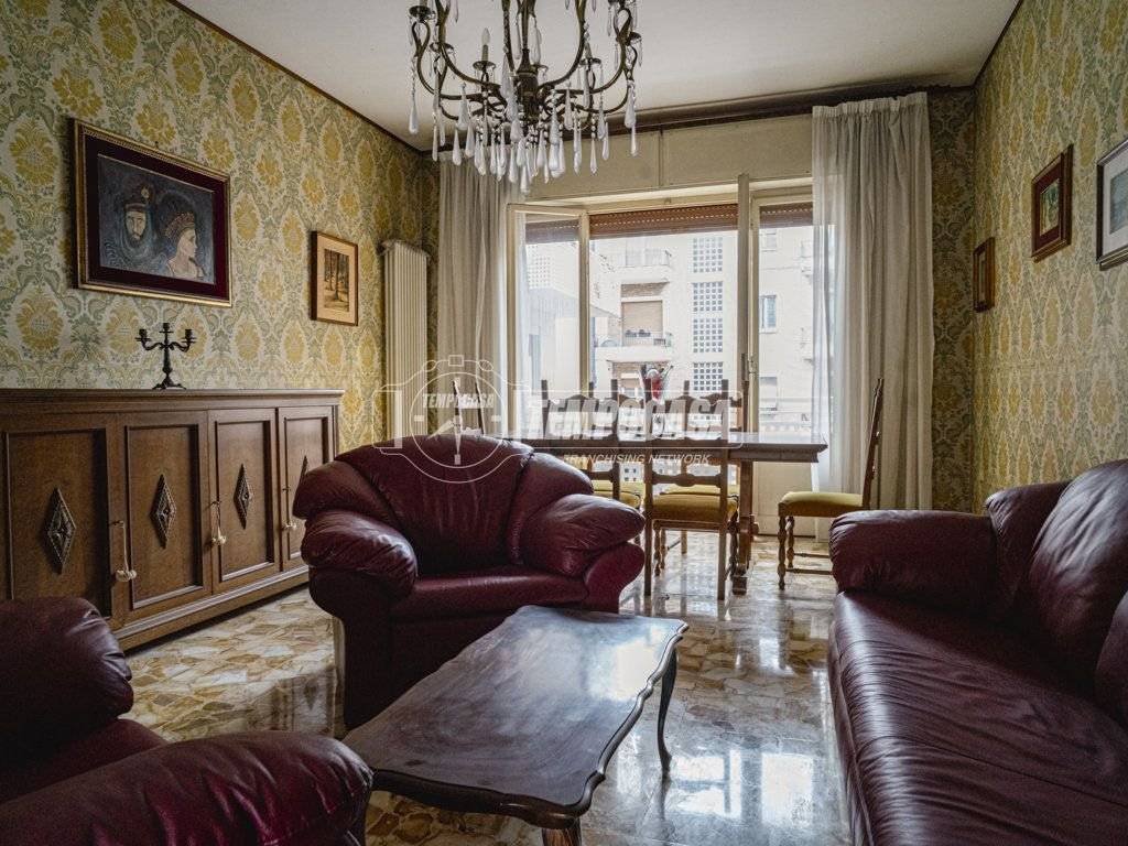 Appartamento a Fano in Via Francesco de Borgogelli - Foto 2