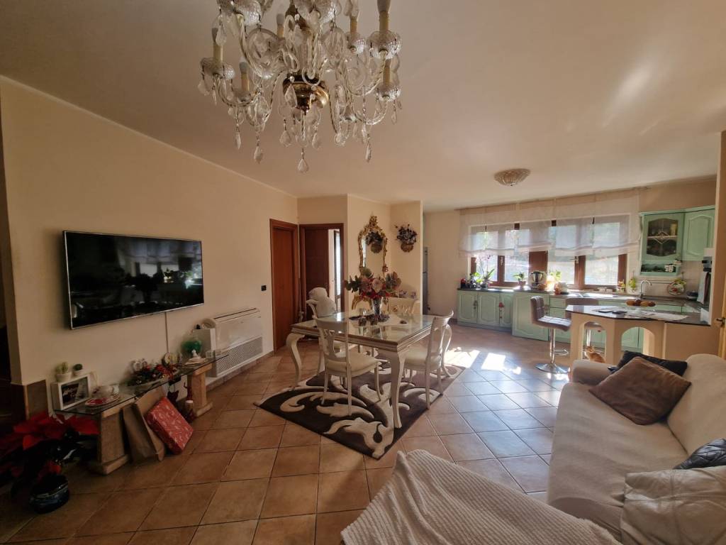 Villetta a schiera a Crotone in Via Equador, 8 - Foto 4