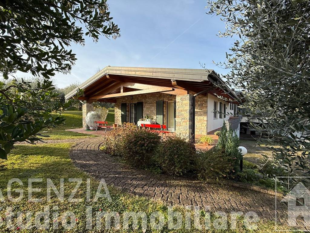 Villa a San felice del benaco in Via Monte Croce - Foto 5