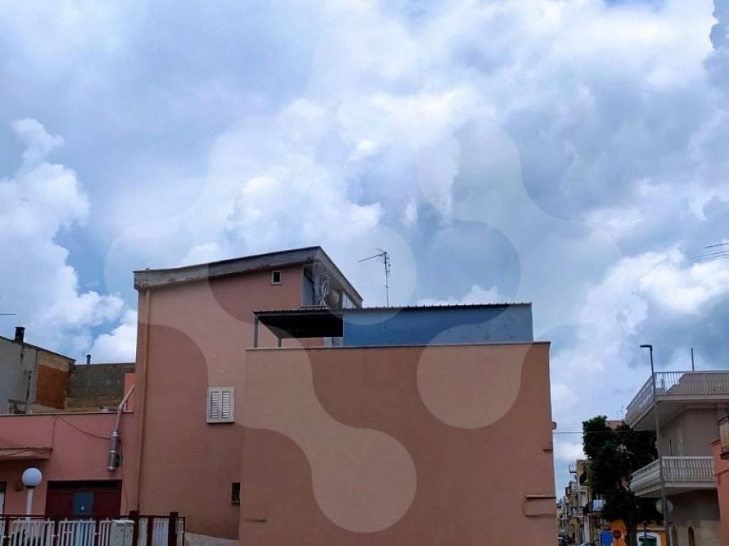 Casa indipendente a Bitonto in Via Luigi Settembrini - Foto 3