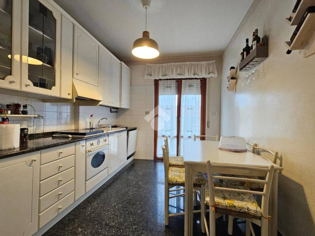 Appartamento a Folignano in Viale Venezia, 54 - Foto 2