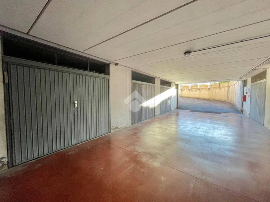 Box / garage a Assisi in Viale patrono d'italia, 43 - Foto 3