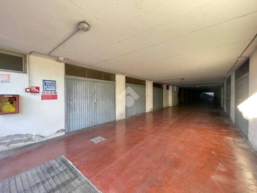 Box / garage a Assisi in Viale patrono d'italia, 43 - Foto 4